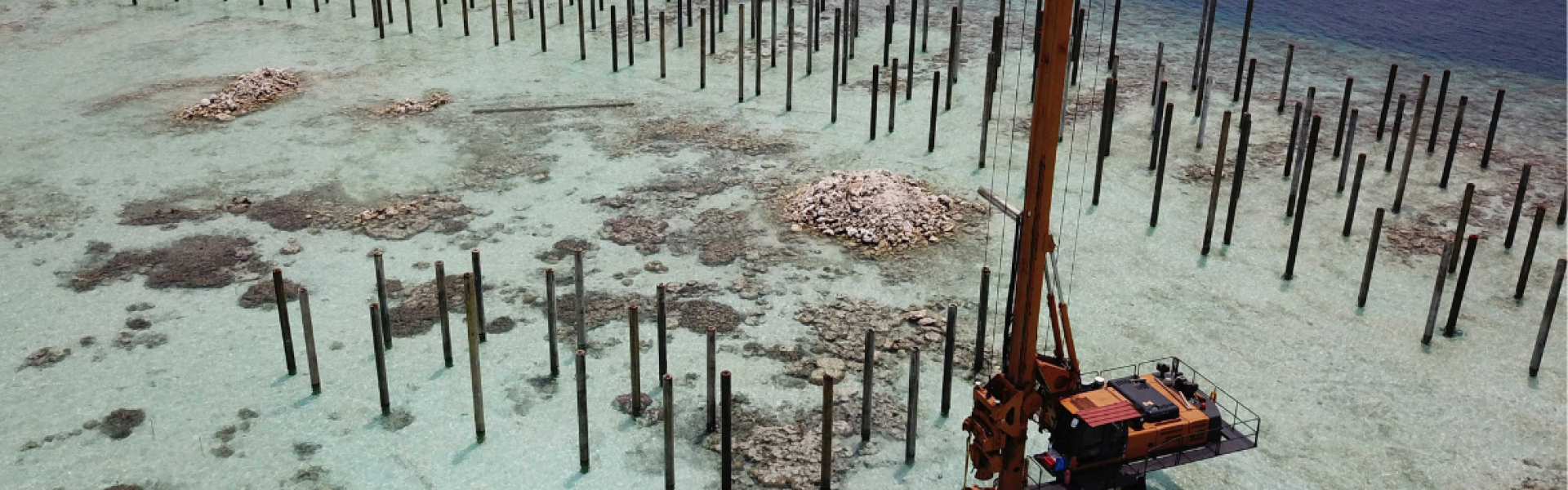 Professional Positioning Solution for High-Accuracy Piling field